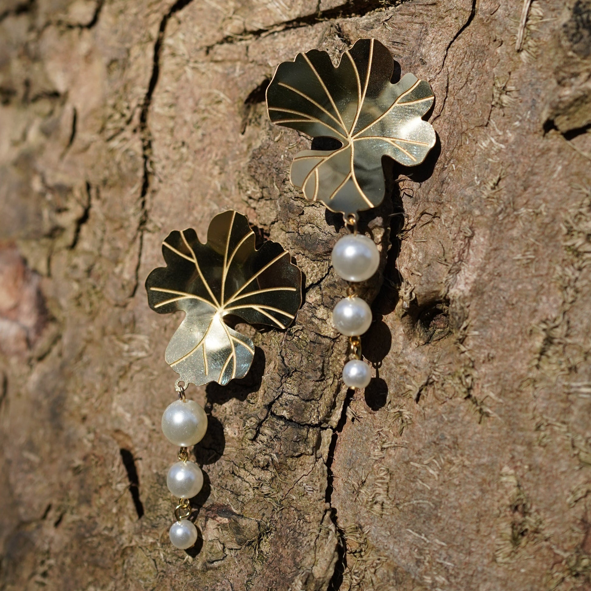 Geranium Leaf Pearl Drop Earrings – Nature-Inspired Stainless Steel, Hypoallergenic