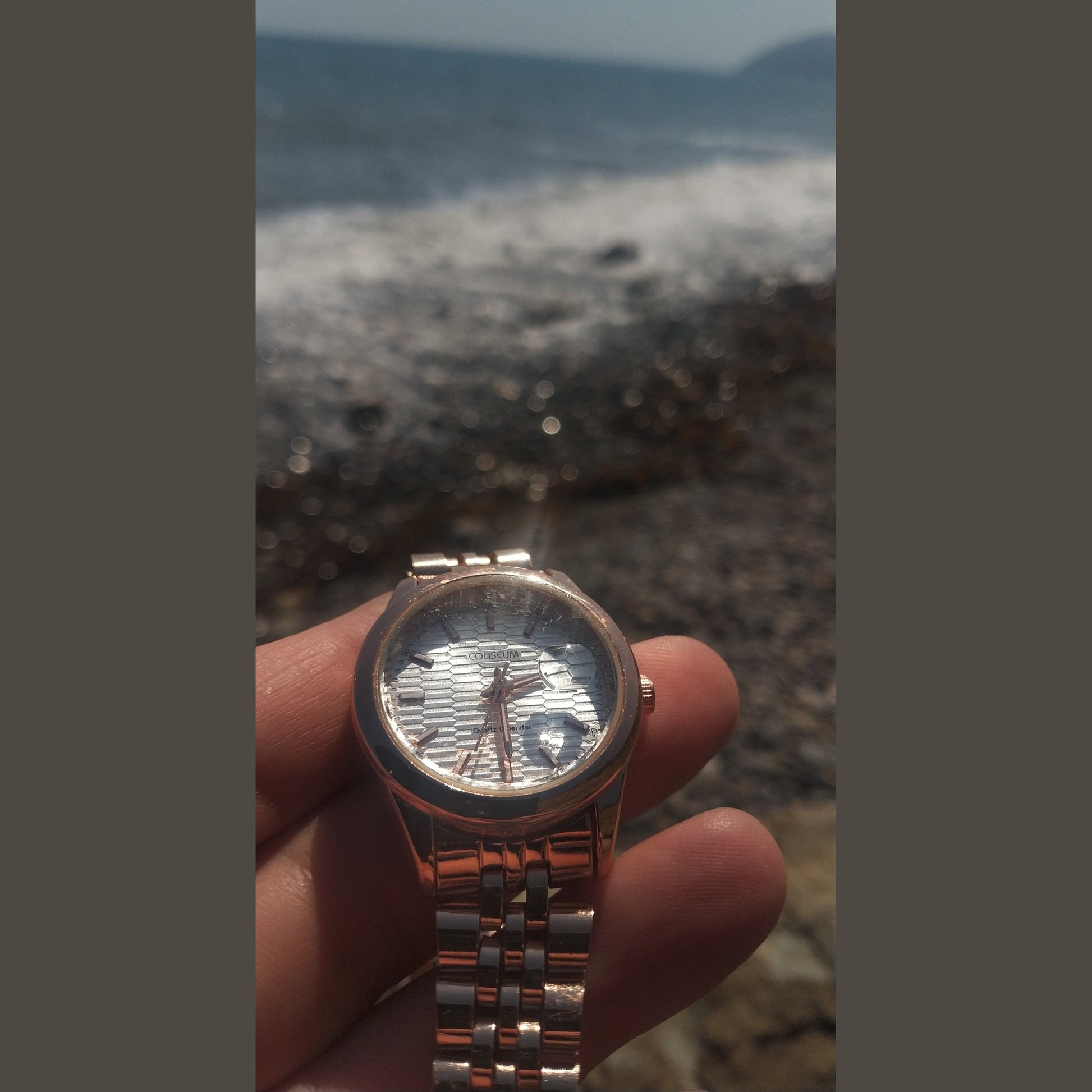 Elegant Rose Gold Stainless Steel Quartz Watch