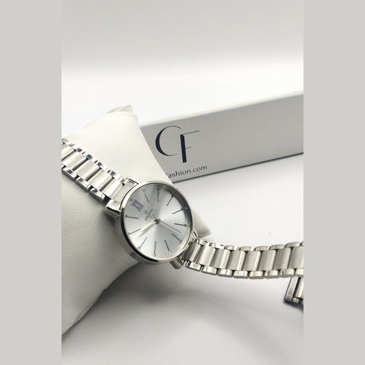 Women’s Watch with Stainless Steel Details and Dial with Crystals