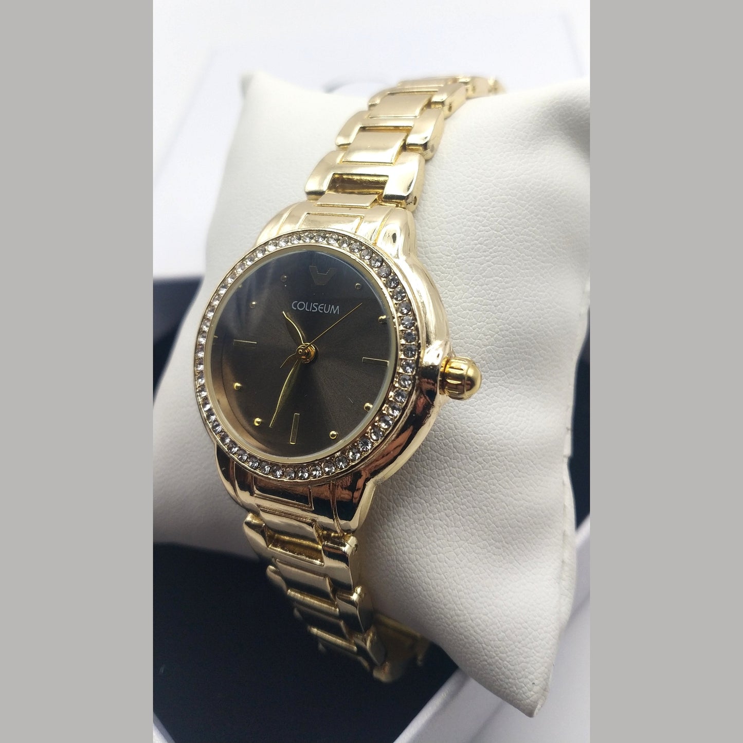 Women’s rose gold stainless steel watch with black dial and crystal bezel – elegant fashion accessory