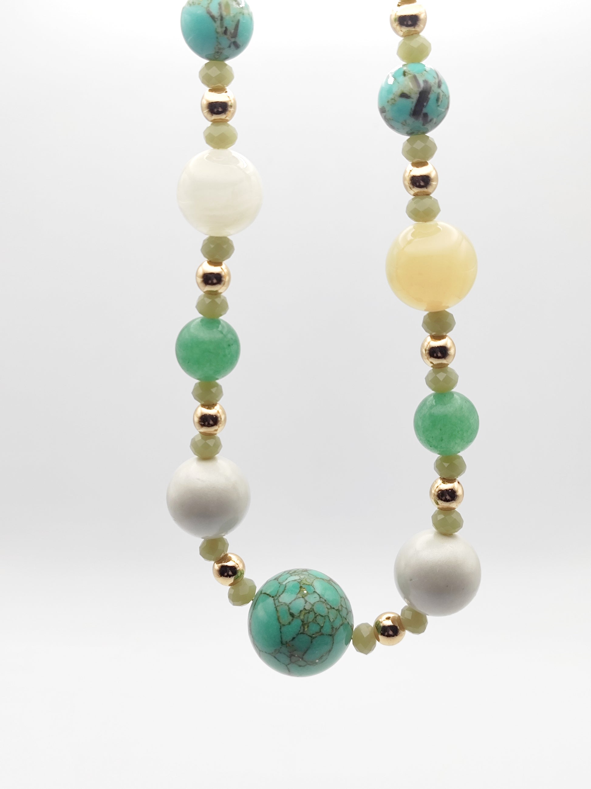 Handmade Natural Gemstone Necklace with Turquoise & Aventurine – 18k Gold-Plated Accents
