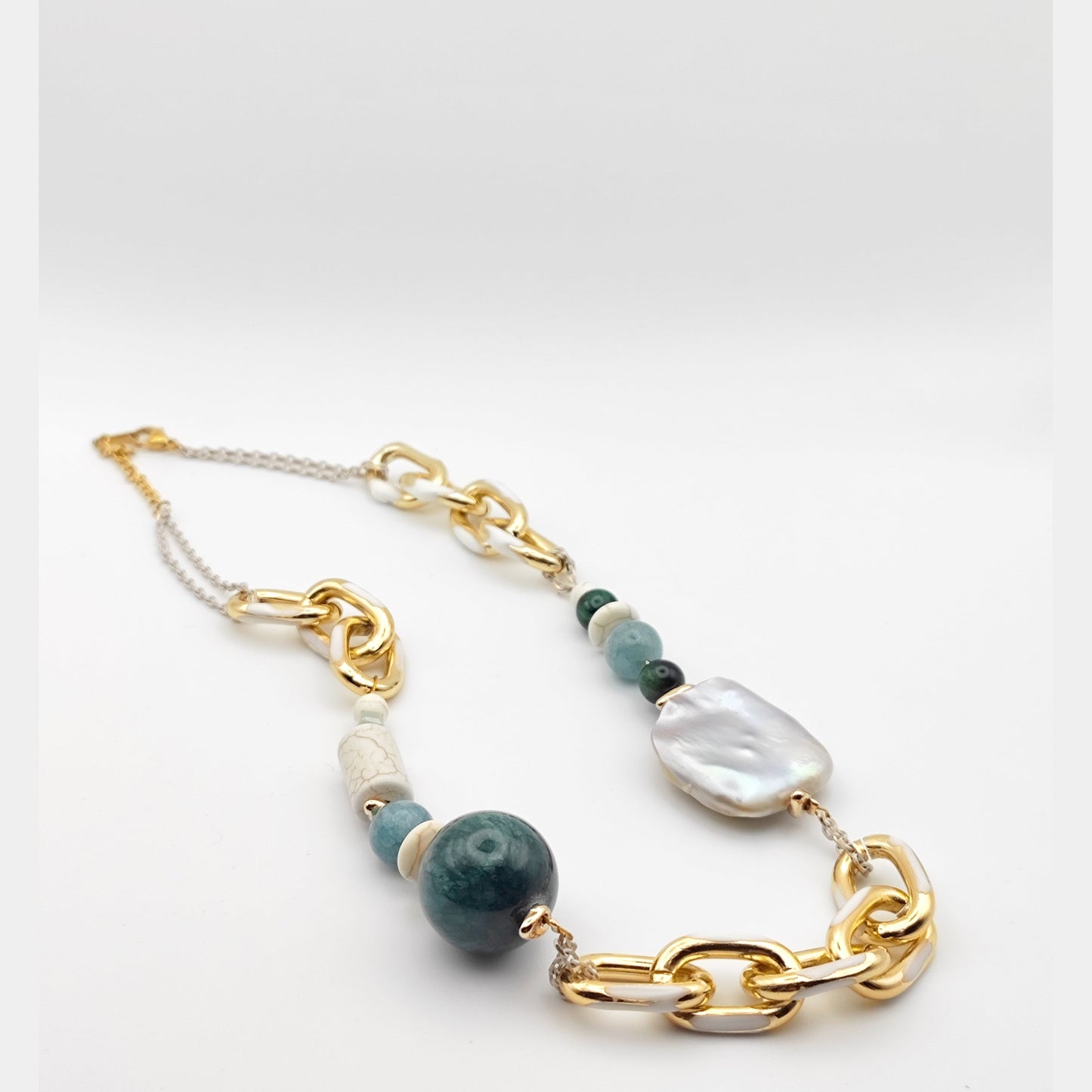 Handmade Green Gemstone & Mother of Pearl Necklace – 18K Gold Plated & Hypoallergenic