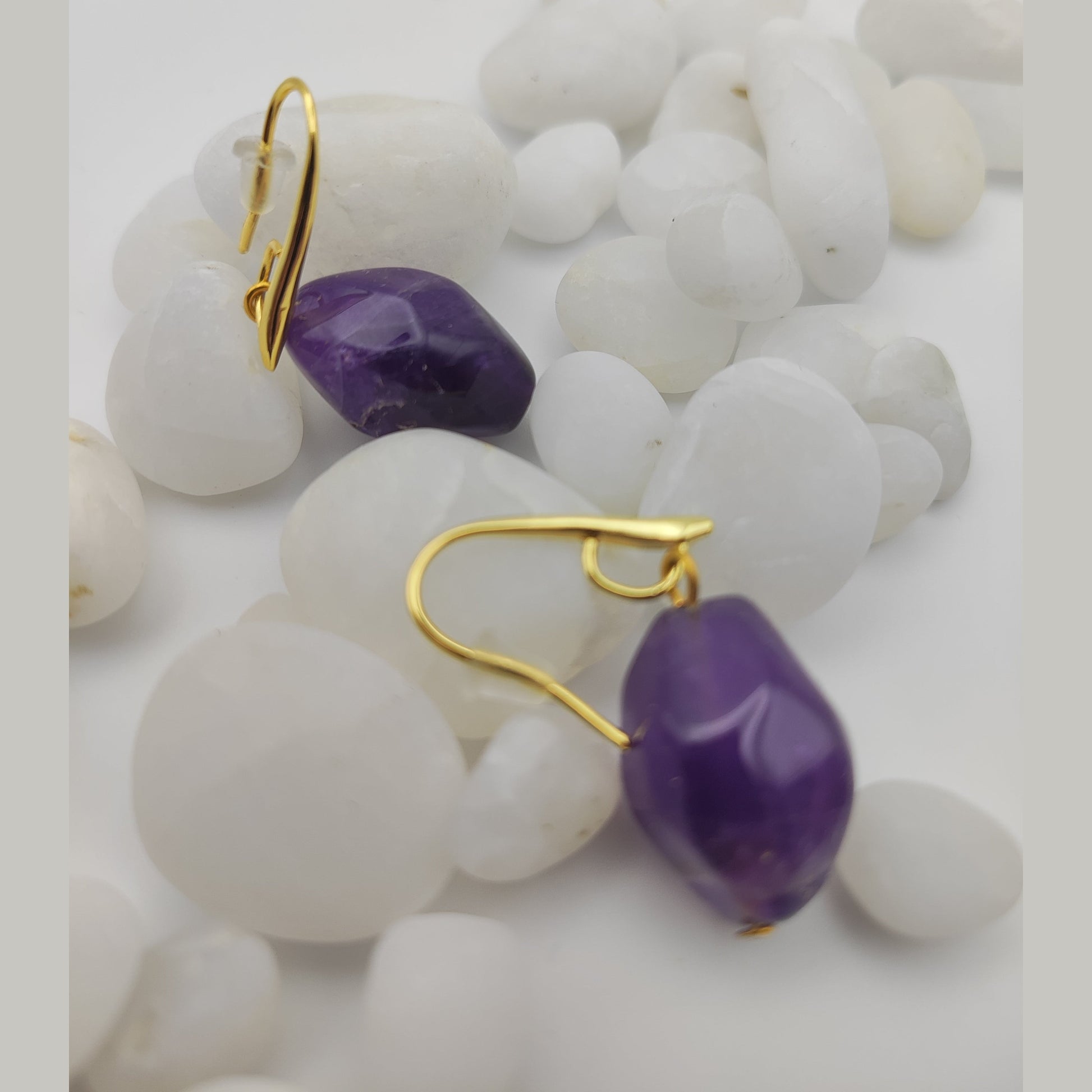 natural stones-amethyst