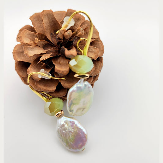 Handmade hypoallergenic 18K gold plated earrings with freshwater pearls and lime nephrite gemstone -HNSE 6 - CF fashion