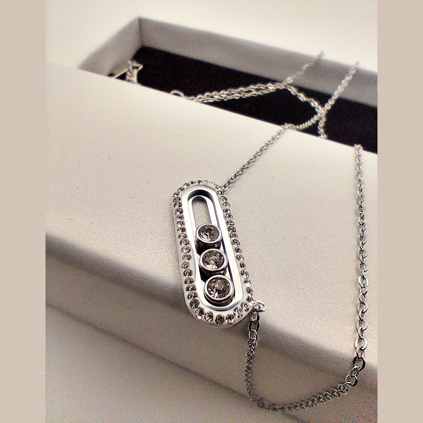 Moving Bar Necklace – Stainless Steel Short Pendant with Moving Zirconia Stones