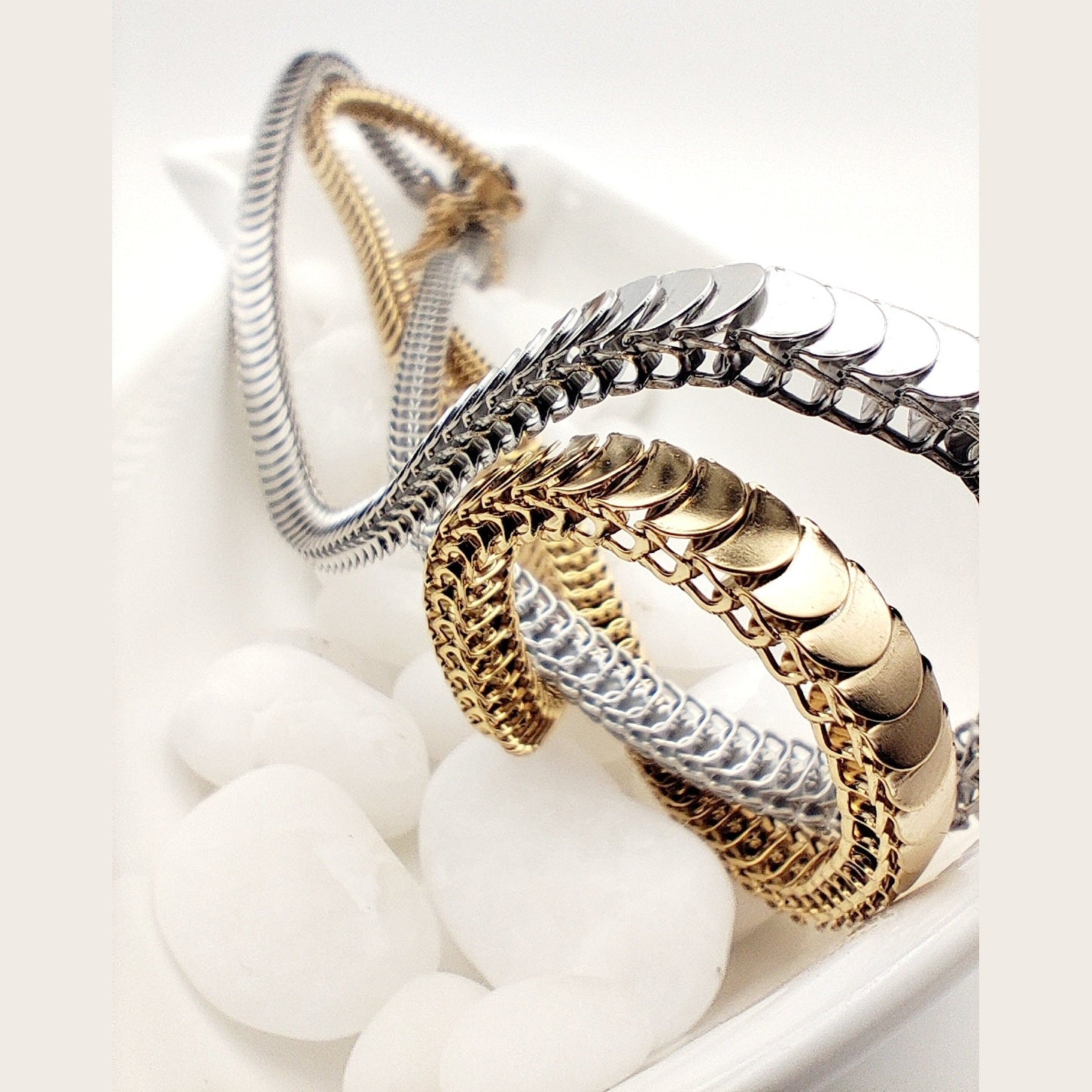 Stainless Steel Snake Chain Necklace – Waterproof & Hypoallergenic – Modern Layered Look