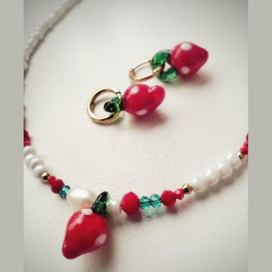 Handmade Strawberry Pendant Necklace – Cultured Freshwater Pearls & Stainless Steel