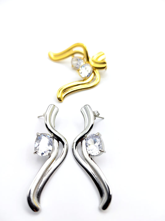 Serpentine Crystal Stud Earrings – Snake-Inspired Stainless Steel, Hypoallergenic