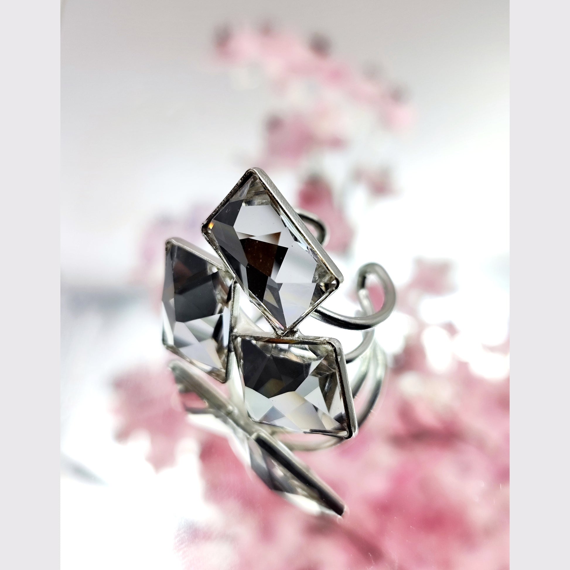 Crete Ring with Crystal – Greek hammered jewelry in 18K gold plated, 18K silver plated, and rose gold plated. Handcrafted adjustable ring with bold faceted crystal design inspired by Minoan Crete.