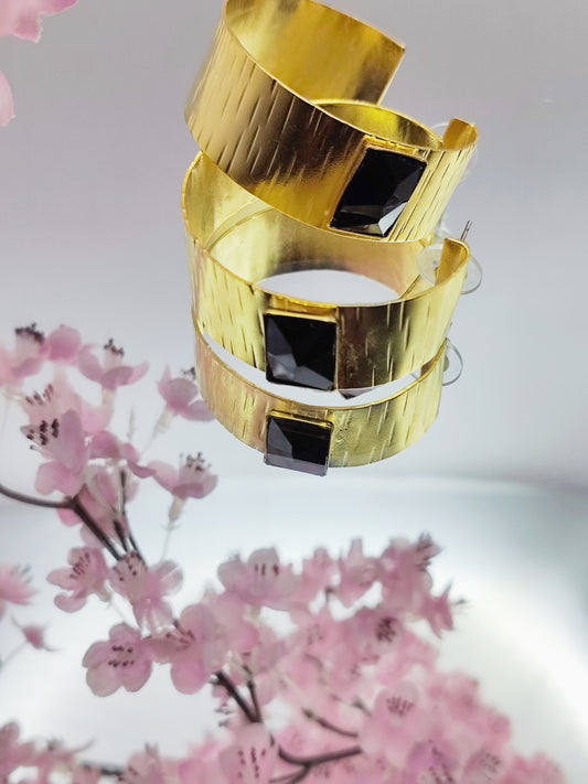 Ionio earrings – Greek hammered jewelry in 18K gold plated, 18K silver plated, and rose gold plated. Handcrafted elongated straight hammered design inspired by Ionian elegance.