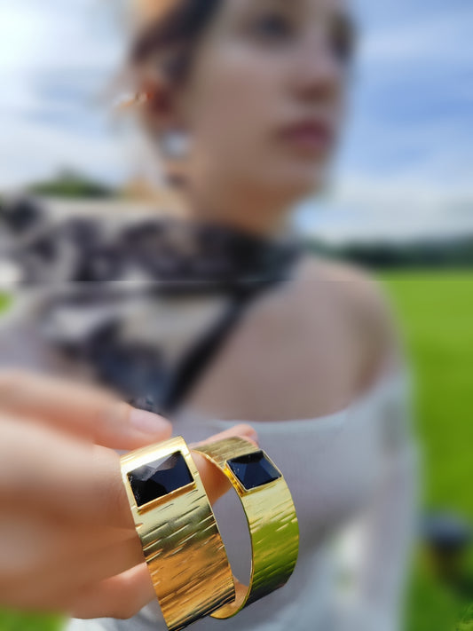 Ionio earrings – Greek hammered jewelry in 18K gold plated, 18K silver plated, and rose gold plated. Handcrafted elongated straight hammered design inspired by Ionian elegance.