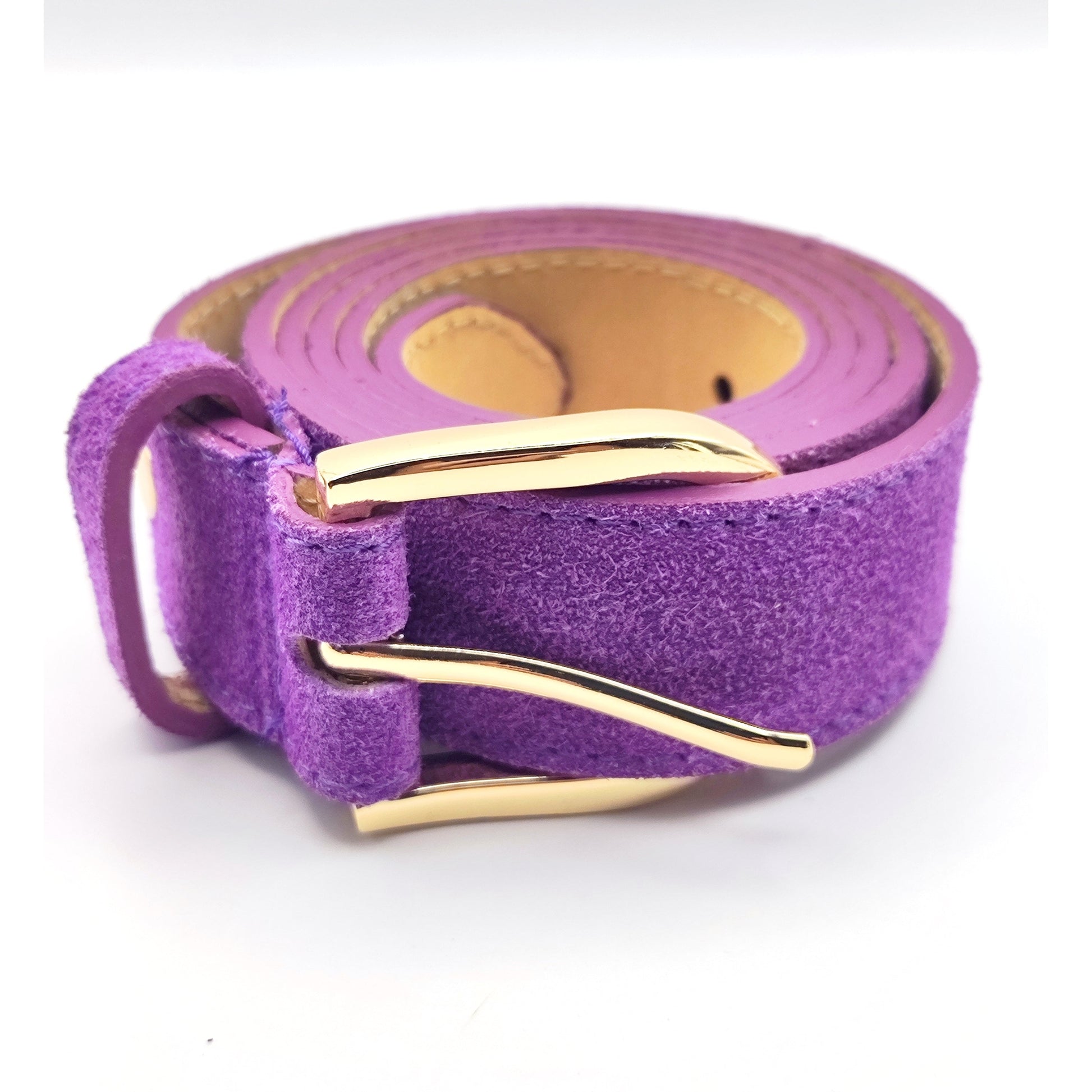 Premium brown suede leather belt with matte finish – unisex fashion accessory