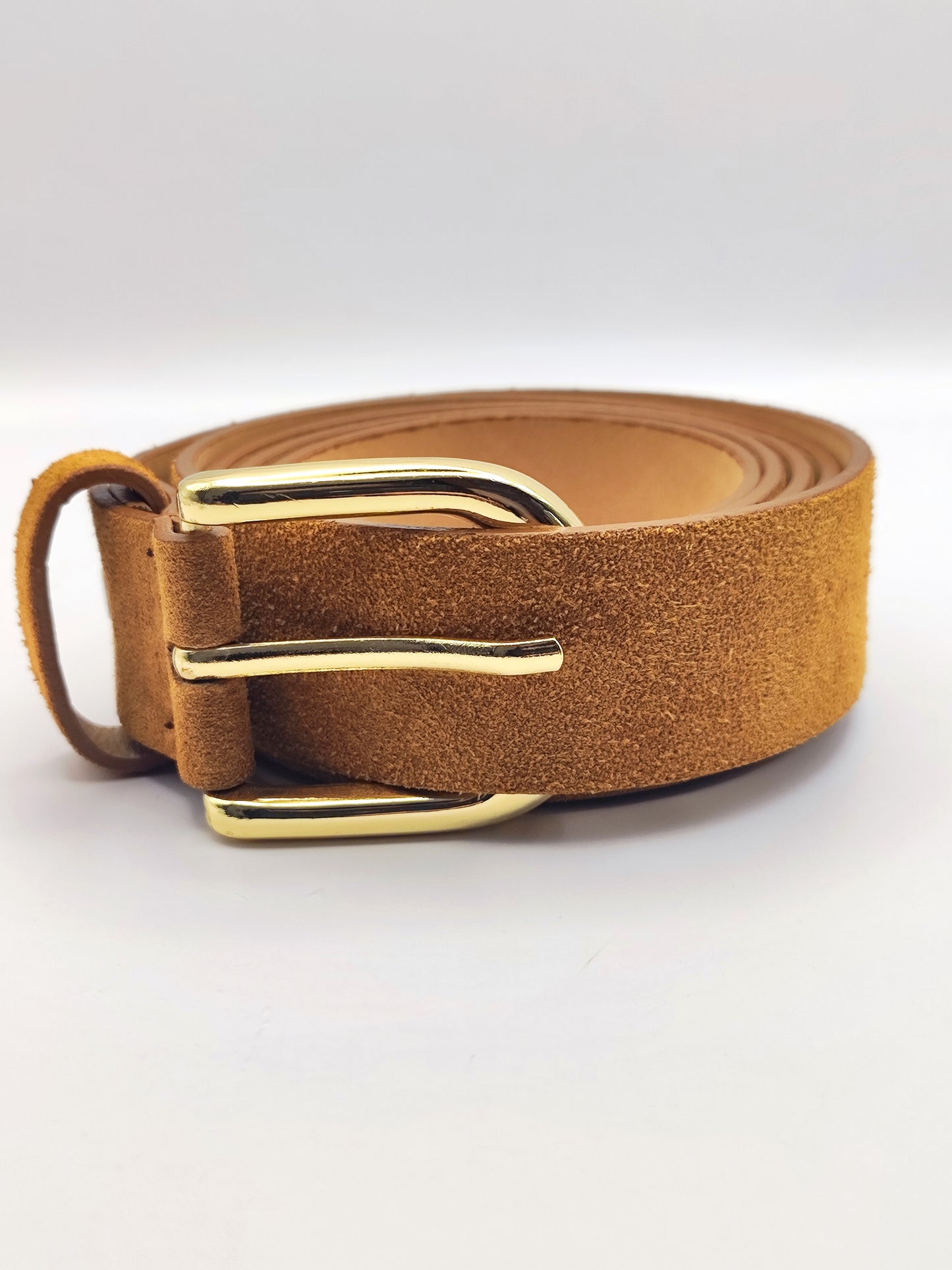 Premium brown suede leather belt with matte finish – unisex fashion accessory