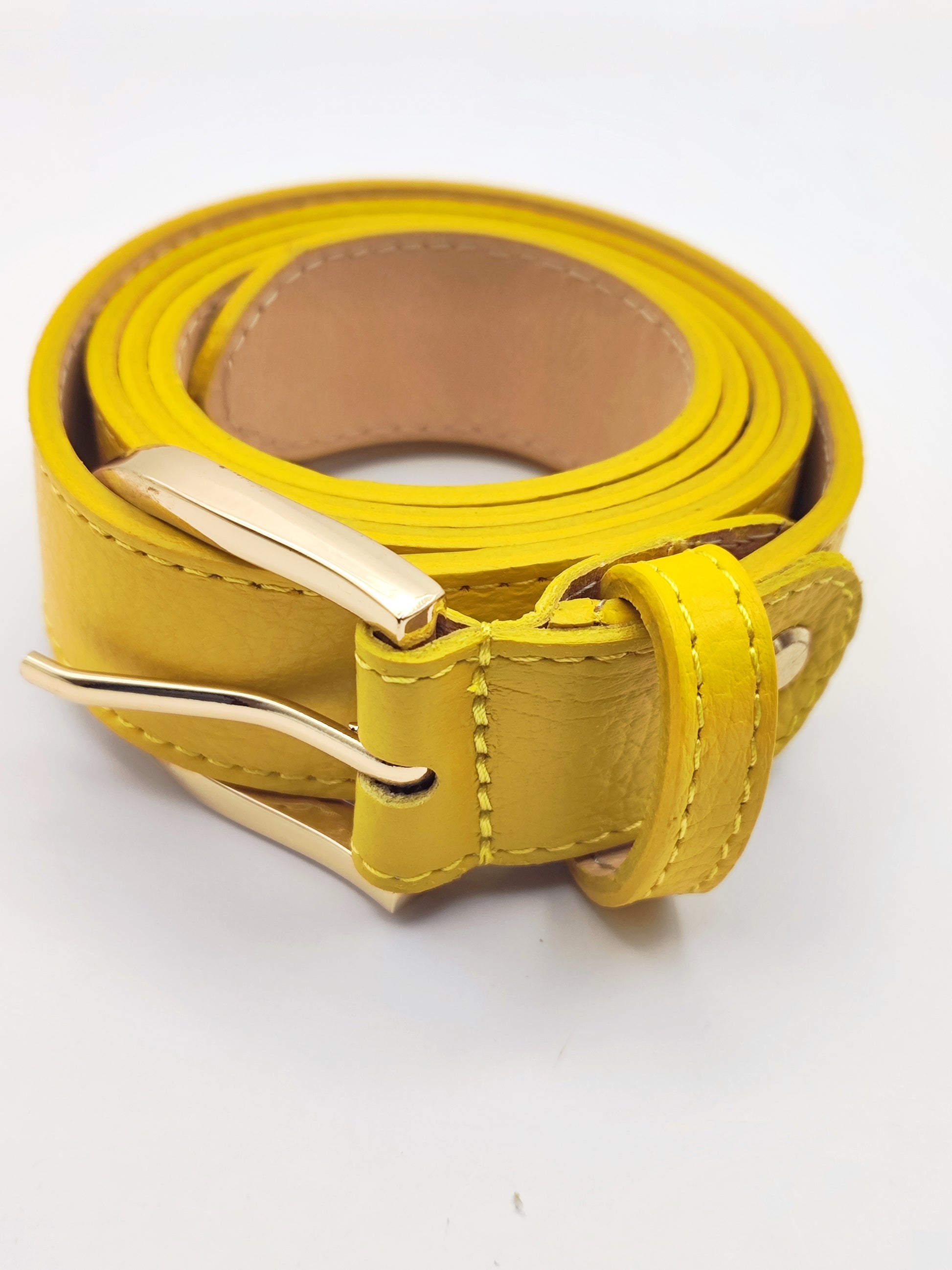 Premium leather belt with silver buckle in lavender, beige, and turquoise – unisex fashion accessory