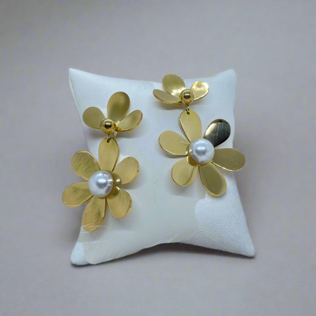 Gold Flower Pearl Stainless Steel Stud Earrings – Elegant & Hypoallergenic - SSE 8 - CF fashion