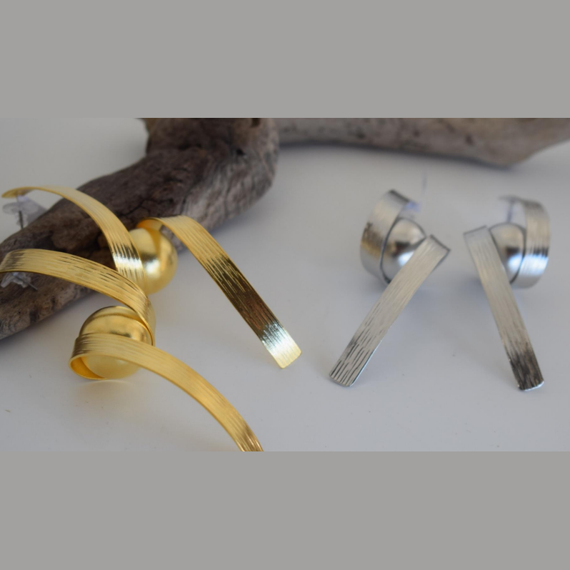 Kronos earrings – Greek hammered jewelry – 18K gold or silver plated – sculptural curved design with central sphere – also available in rose gold