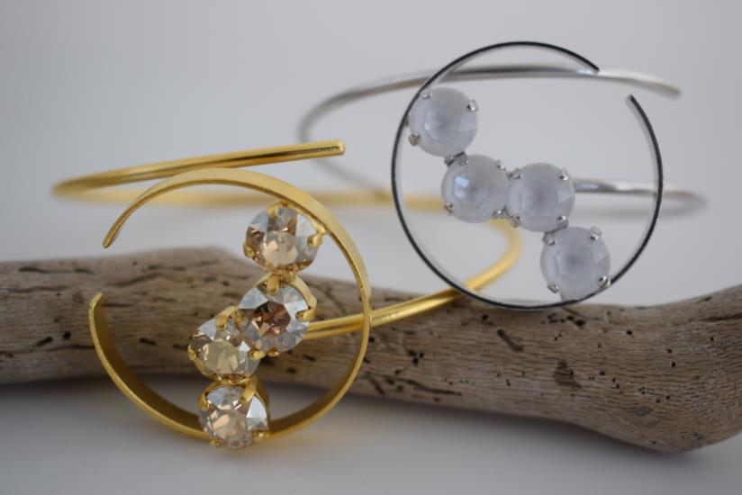 Asteria bracelet with crystal – Greek hammered jewelry available in 18K gold plated, 18K silver plated, and rose gold plated finishes.