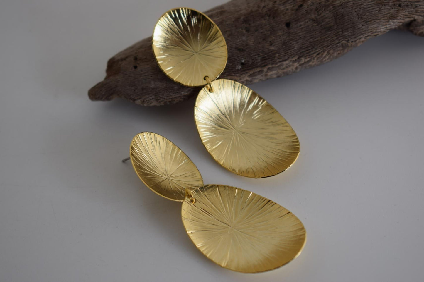 Kochlias earrings – Greek hammered jewelry inspired by seashell patterns, available in 18K gold plated, 18K silver plated, and rose gold plated