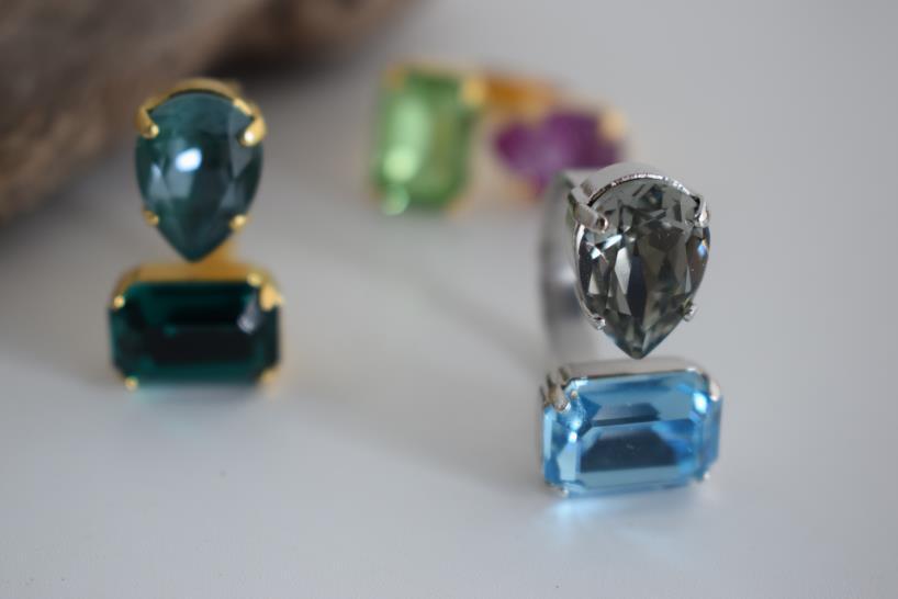 Okeanos ring Greek hammered jewelry with emerald-cut and teardrop crystals in 18K gold, silver, and rose gold plated finish.