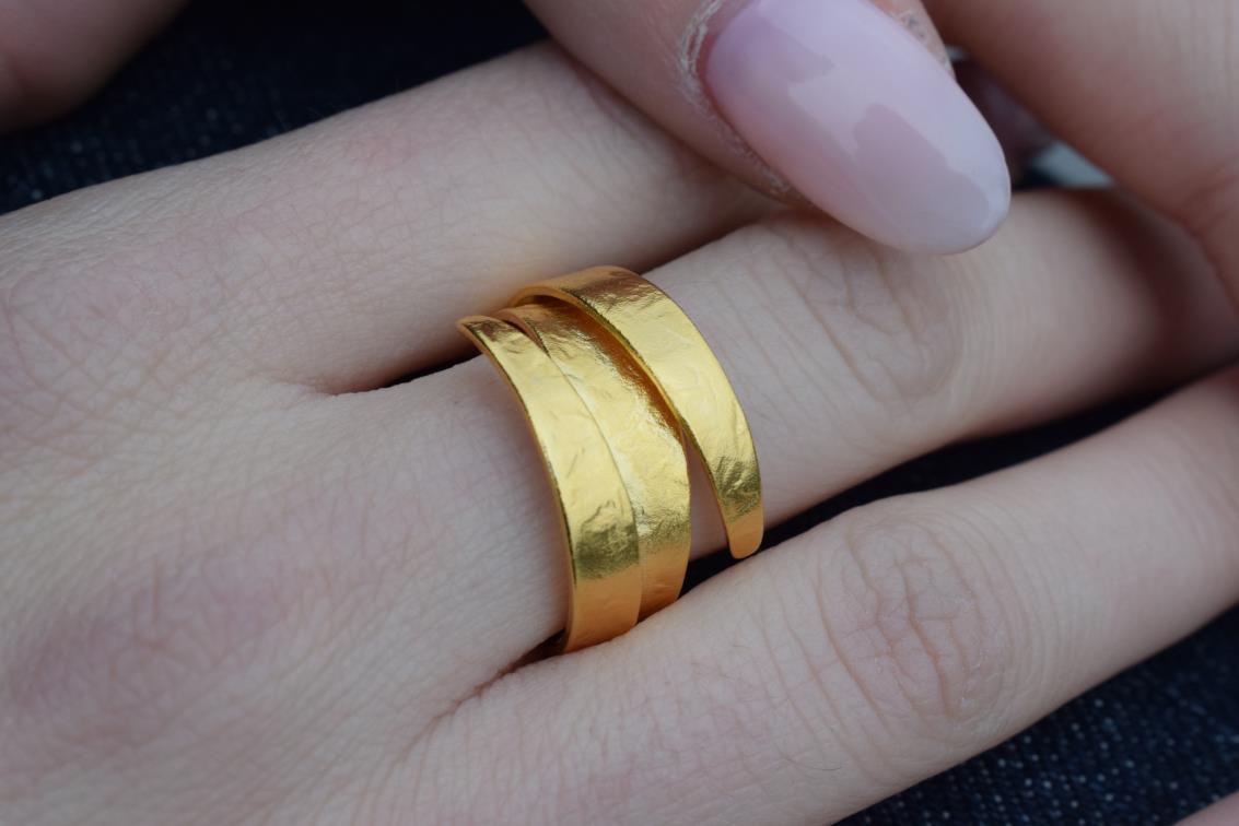 Daphne ring – Greek hammered jewelry – 18K gold, silver, and rose gold plated