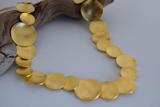 Mycenae necklace – Greek hammered jewelry – 18K gold or silver plated, also available in rose gold, hammered disc design