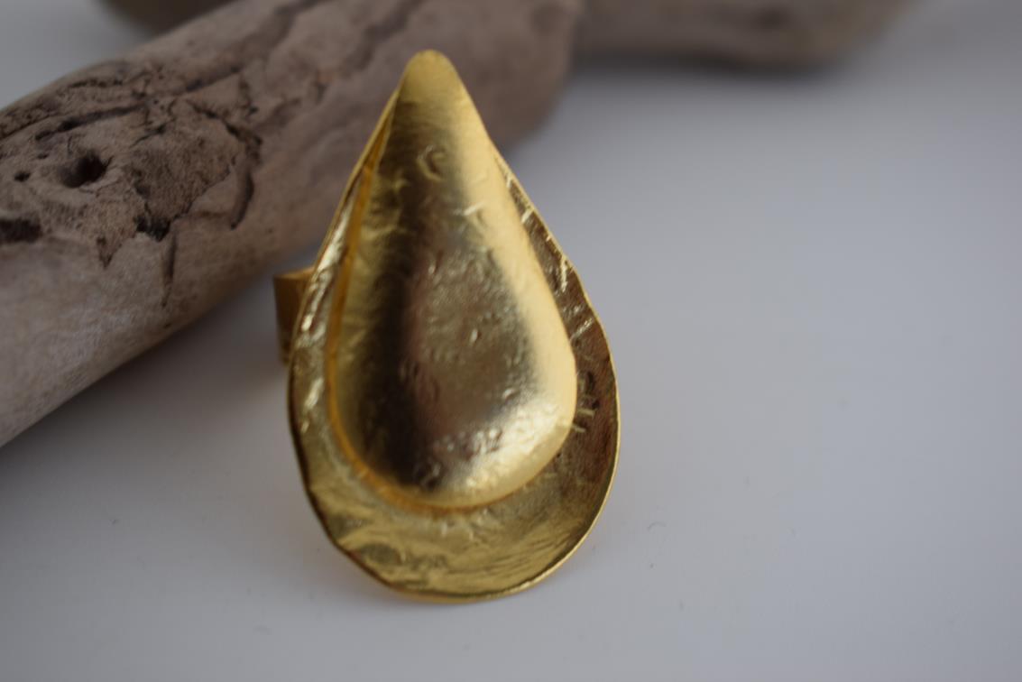 Phylion ring – Greek hammered jewelry – 18K gold, silver, and rose gold plated