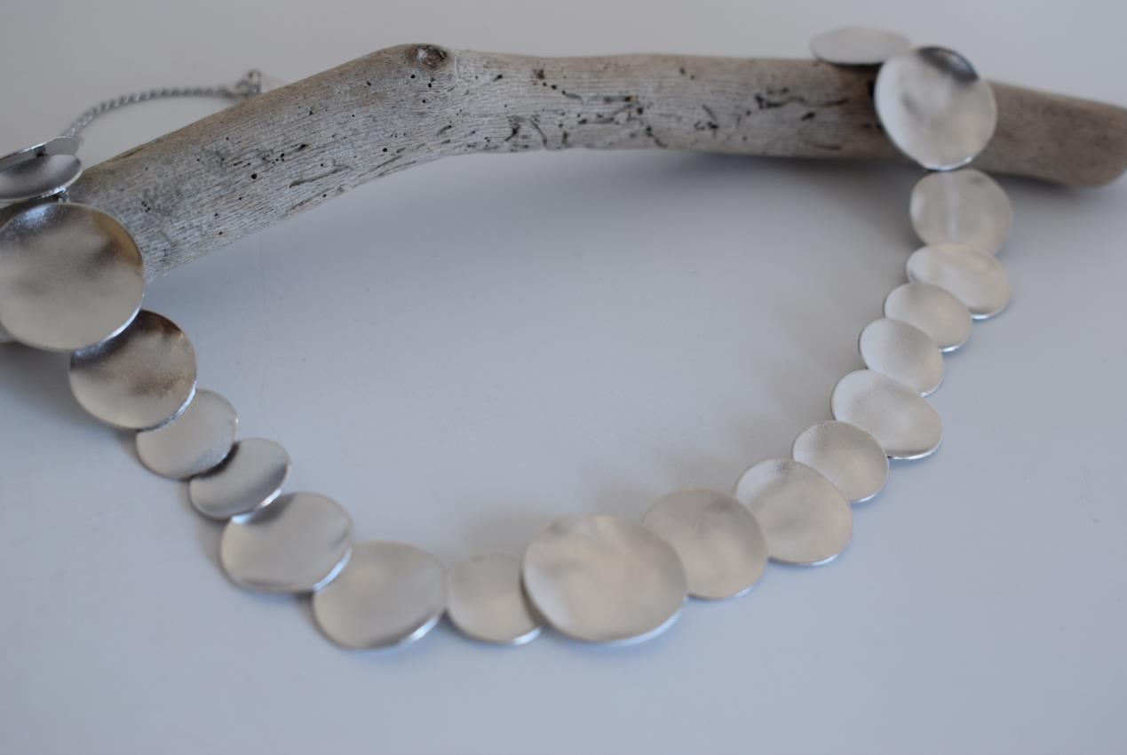 Mycenae necklace – Greek hammered jewelry – 18K gold or silver plated, also available in rose gold, hammered disc design