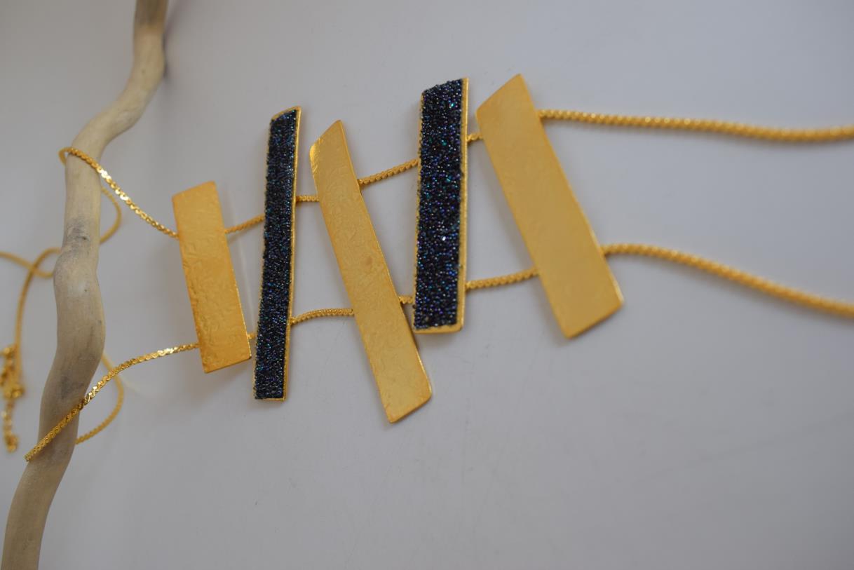 Ravdos necklace – Greek hammered jewelry available in 18K gold plated, 18K silver plated, and rose gold plated versions, adorned with striking black crystal inlays.