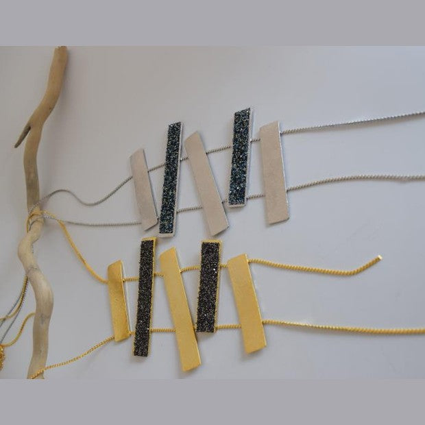 Ravdos necklace – Greek hammered jewelry available in 18K gold plated, 18K silver plated, and rose gold plated versions, adorned with striking black crystal inlays.