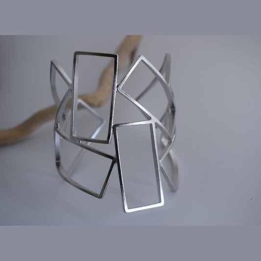 Geometria bracelet – Greek hammered jewelry – 18K gold or silver plated, also available in rose gold, interlocking rectangular cuff design