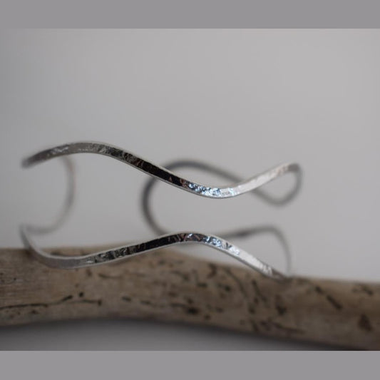 Kyma bracelet – Greek hammered jewelry – 18K gold or silver plated, also available in rose gold, hammered wavy cuff design