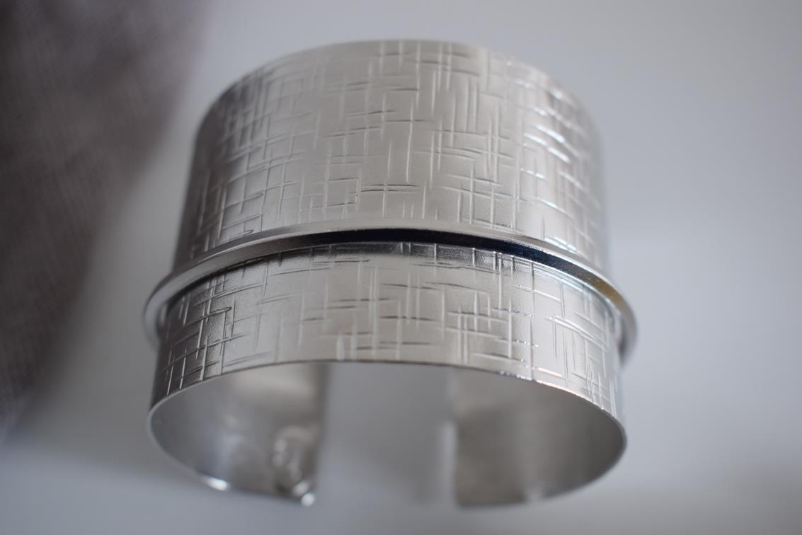 Minos bracelet – Greek hammered jewelry – 18K gold plated cuff with geometric engraved pattern