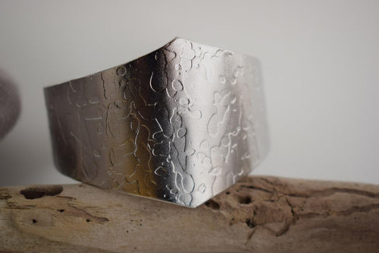 Agamemnon bracelet – Greek hammered jewelry – 18K gold or silver plated, also available in rose gold