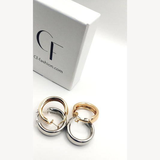 Classic Polished Stainless Steel Hoop Earrings – Gold & Silver Finish