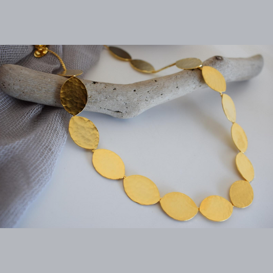 Hydor necklace – Greek hammered jewelry – 18K gold or silver plated – hammered oval link design – also available in rose gold