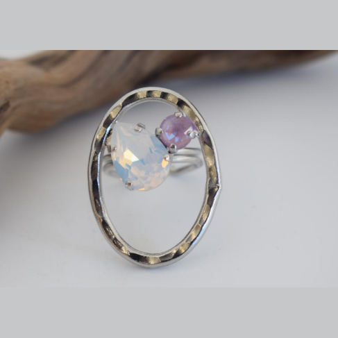Amaryllis Ring – Greek Hammered Jewelry – Available in 18K Gold, Silver, and Rose Gold Plated With Crystal. Handmade hammered oval design with crystal drop centerpiece, inspired by the ancient Greek flower Amaryllis.