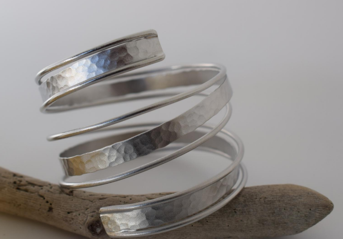 Knossos Bracelet – Greek Hammered Jewelry – 18K Gold, Silver and Rose Gold Plated – Handmade bracelet with hammered texture and elegant design