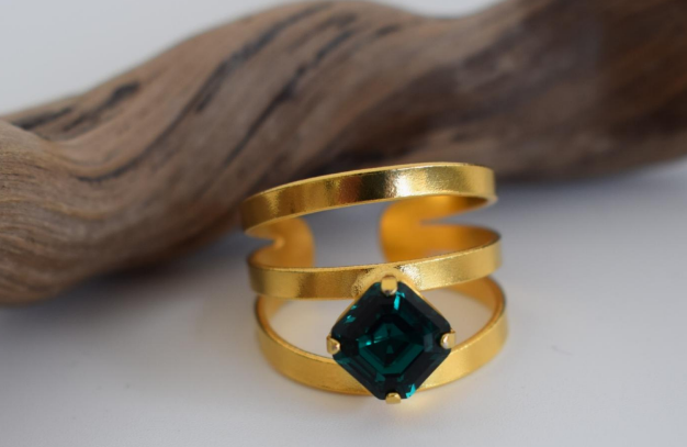 Esperides Ring – Greek hammered jewelry – 18K gold or silver plated with crystal – double hammered band design