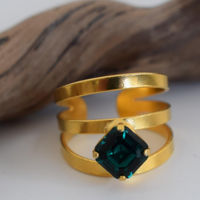 Esperides Ring – Greek hammered jewelry – 18K gold or silver plated with crystal – double hammered band design