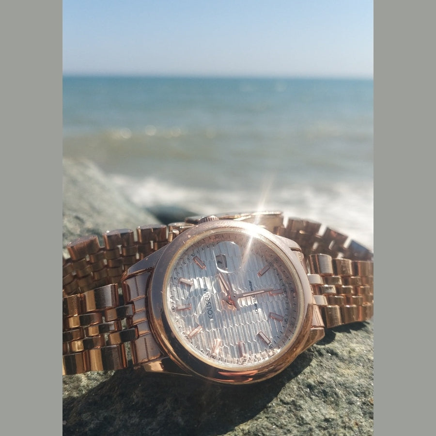Elegant Rose Gold Stainless Steel Quartz Watch
