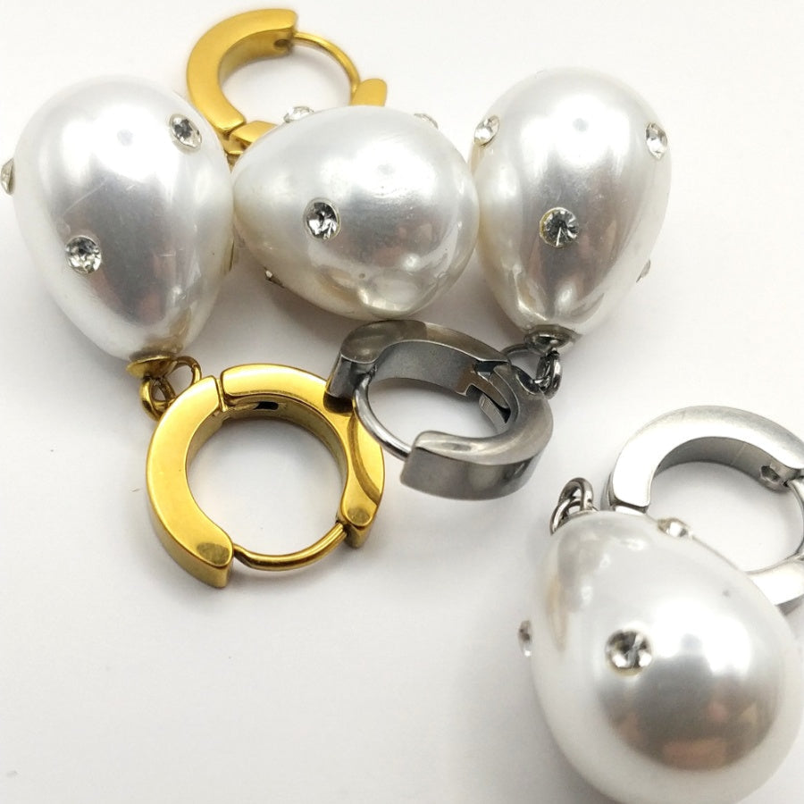 Elegant Stainless Steel Pearl & Crystal Drop Earrings – Gold or Silver Finish
