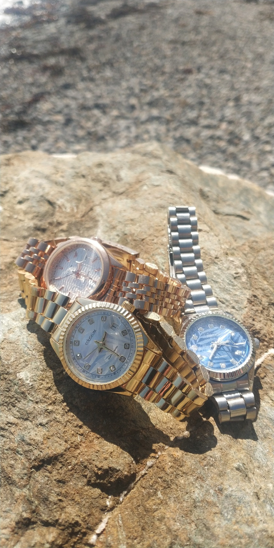 Women’s Elegant Gold Stainless Steel Watch With Crystals On Dial Date Display