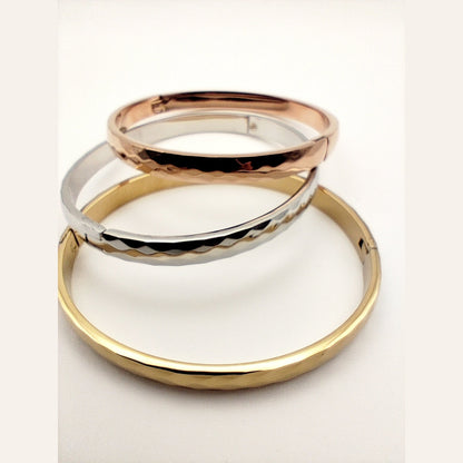Hammered Stainless Steel Cuff Bracelet – Rose Gold, Silver & Gold 