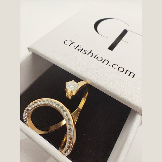 Hug Ring – Adjustable Stainless Steel Solitaire – Waterproof & Hypoallergenic