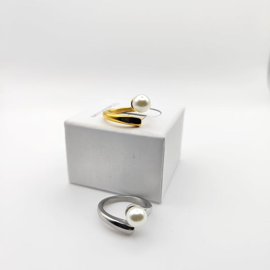 Solitaire Pearl Ring – Hypoallergenic Stainless Steel 