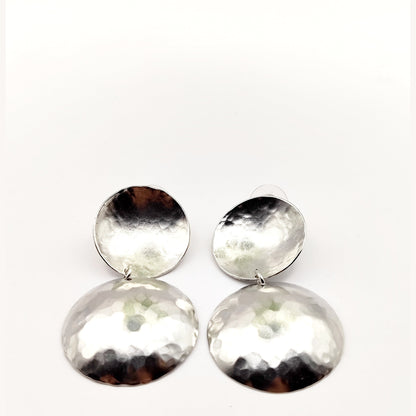 Eos earrings – Greek hammered jewelry – 18K silver or gold plated – double round discs with hammered texture (also in rose gold)