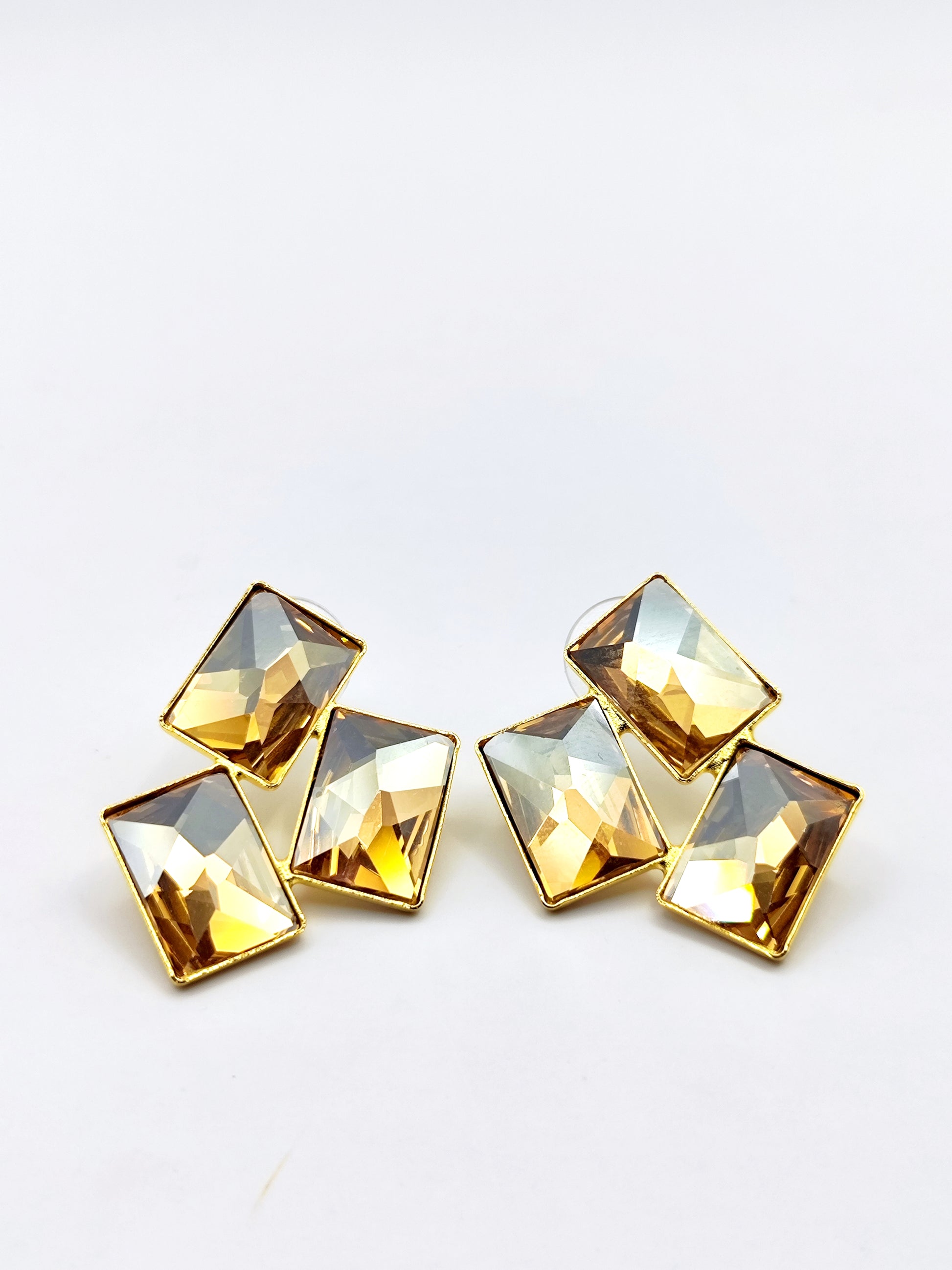 Crete Earrings with Crystal – Greek hammered jewelry in 18K gold plated, 18K silver plated, and rose gold plated. Handcrafted earrings with bold geometric faceted crystal design inspired by Minoan Crete.