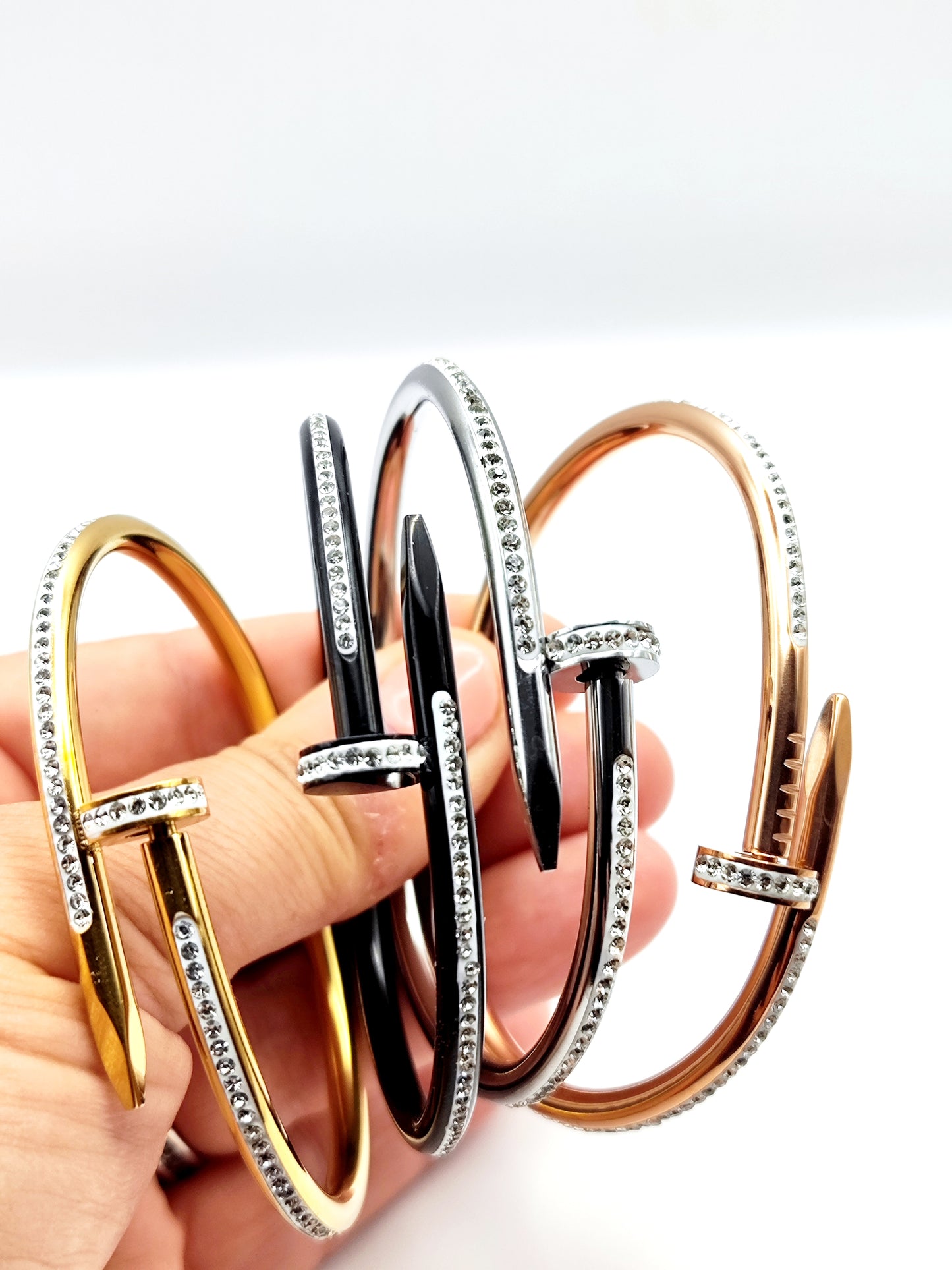 Unisex stainless steel nail design bracelet with crystals in gold, silver, rose gold – CF fashion