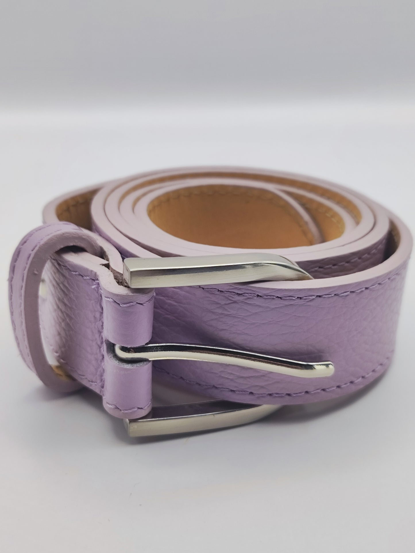 Premium leather belt with silver buckle 