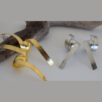 Kronos earrings – Greek hammered jewelry – 18K gold or silver plated – sculptural curved design with central sphere – also available in rose gold